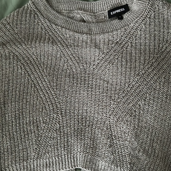 express partially open back sweater - Picture 7 of 7